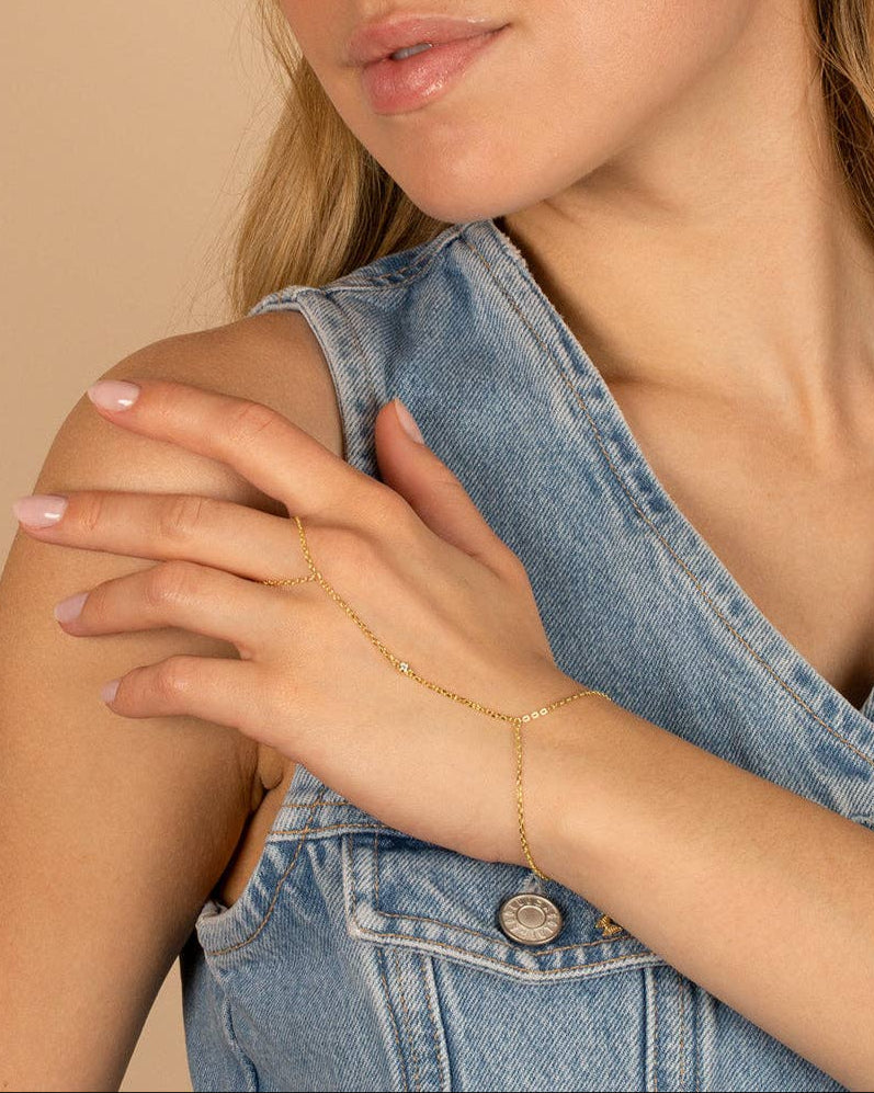 ADINA EDEN CZ Single Bezel Chain Hand Chain