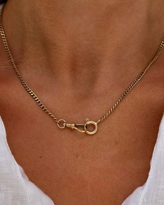 VINTAGE Gold Necklace