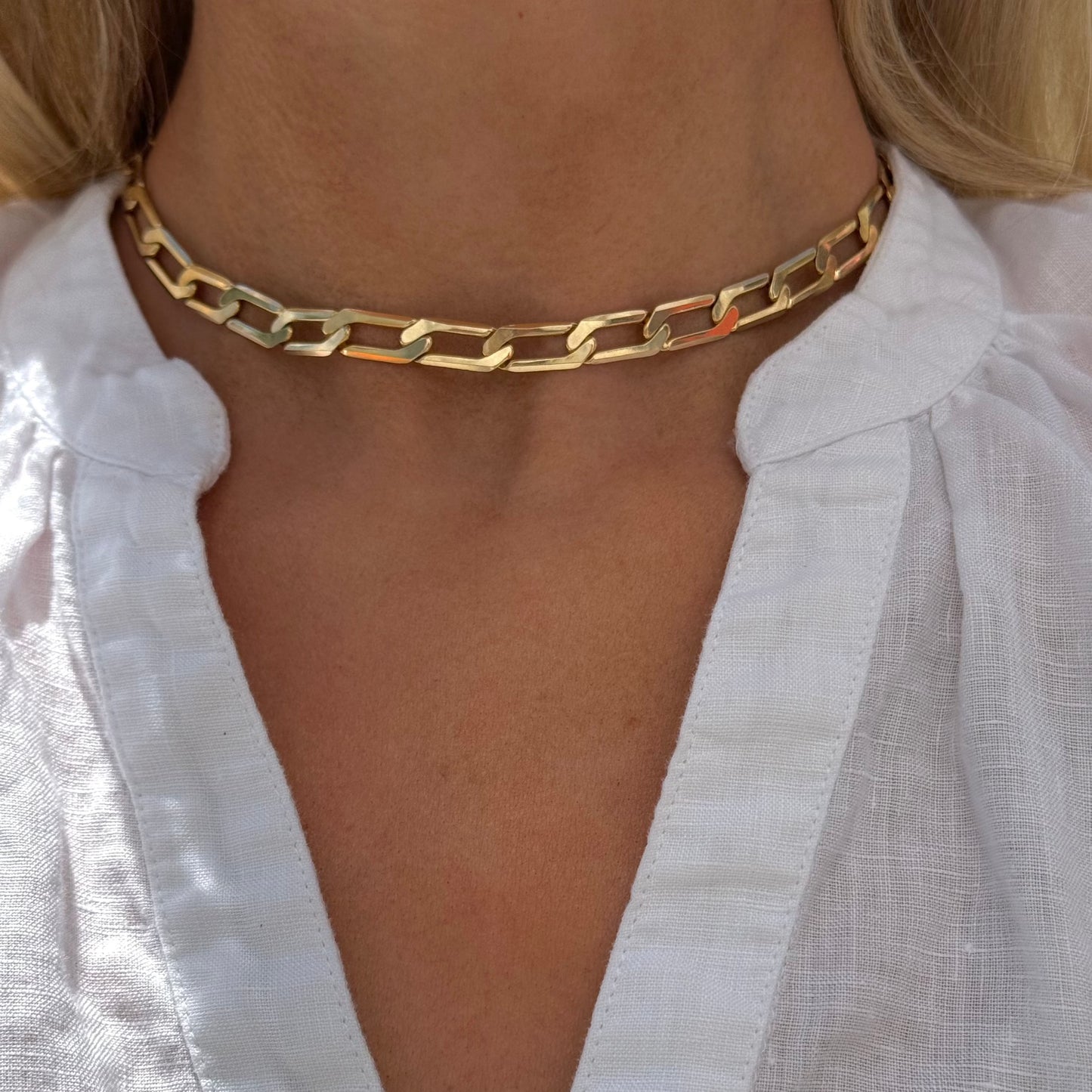 AMELIA Gold Necklace