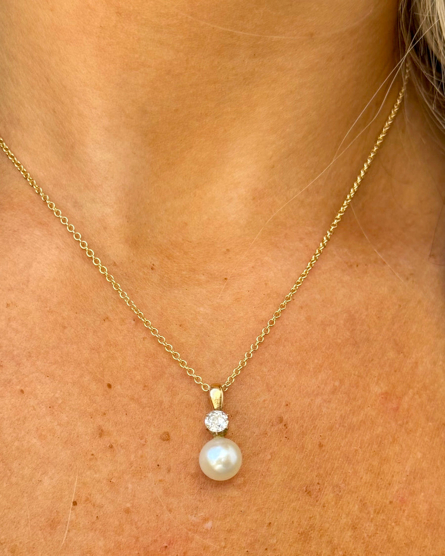 PEARL Gold DIamond Necklace