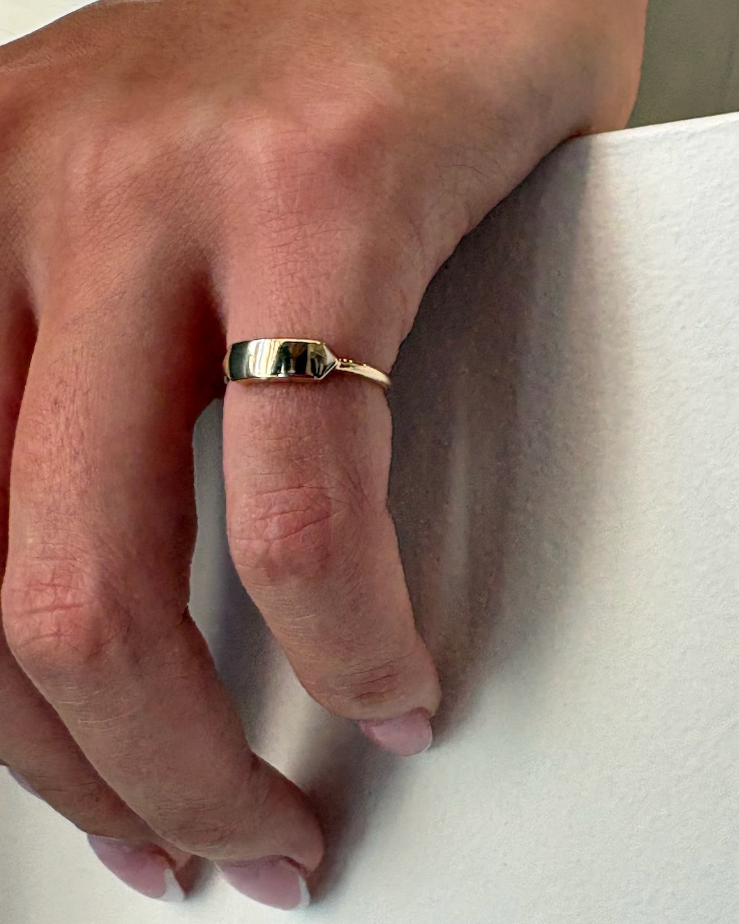 GOLDIE Gold Pinky Ring