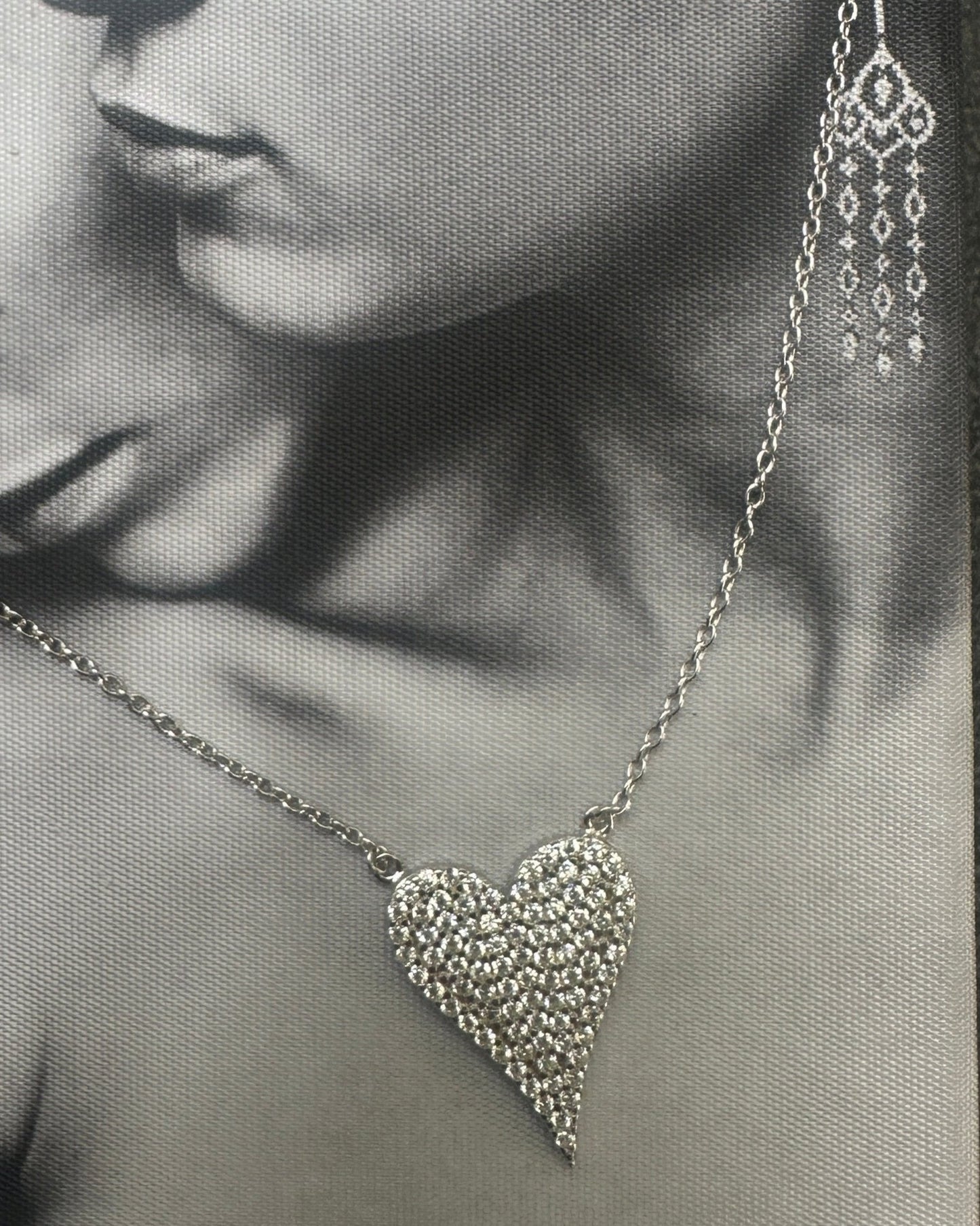 BETTY Heart Necklace