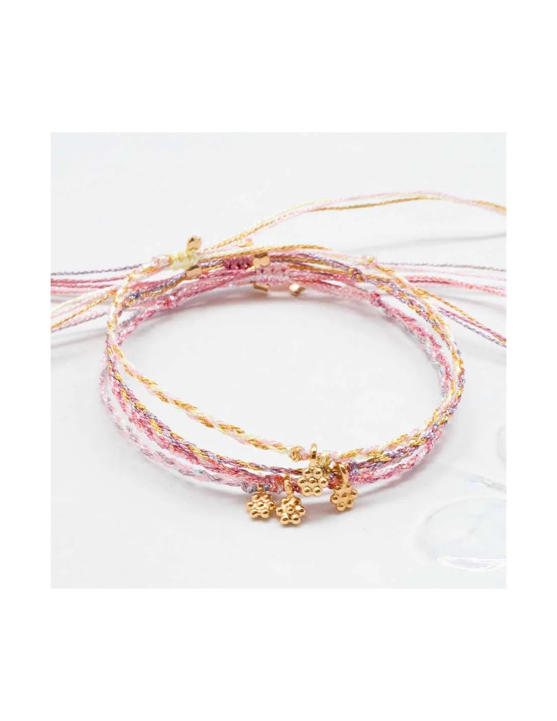 DAISY Gold Flower Macrame Braelet