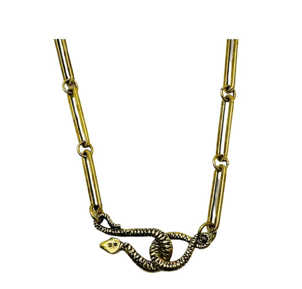 MOON Pendant necklace