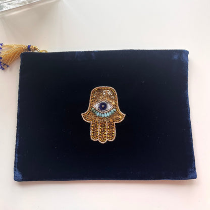 OLIVIA Velvet Pouch/Hamsa